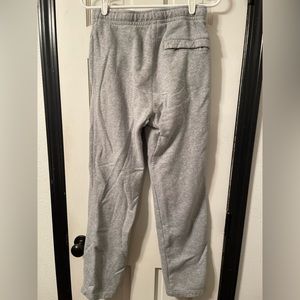 NIKE sweatpants